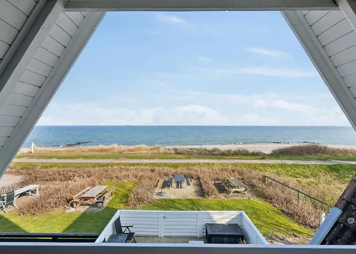 Seafront 4 Ppl 30 M Sea Ferienhaus