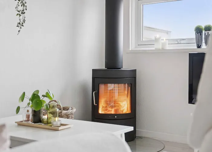 Seafront 4 Ppl 30 M Sea